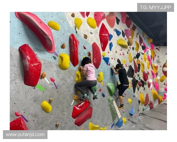 攀岩新手必看:掌握节奏与技巧的全面入门指南 攀岩新手必看:掌握节奏与技巧的全面入门指南