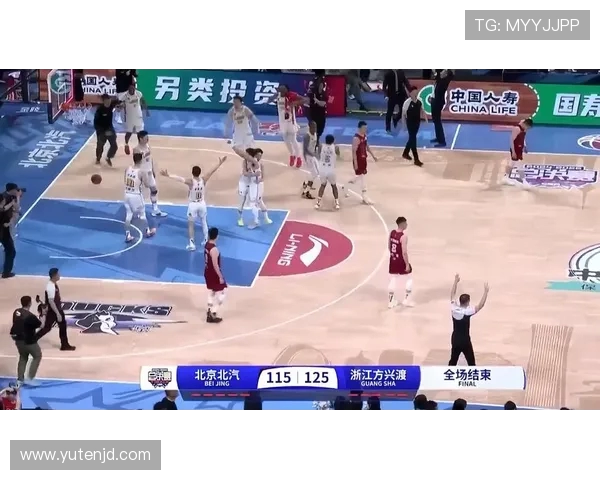 CBA精彩对决北京首钢与上海队全场录像回放及赛后分析 CBA精彩对决北京首钢与上海队全场录像回放及赛后分析